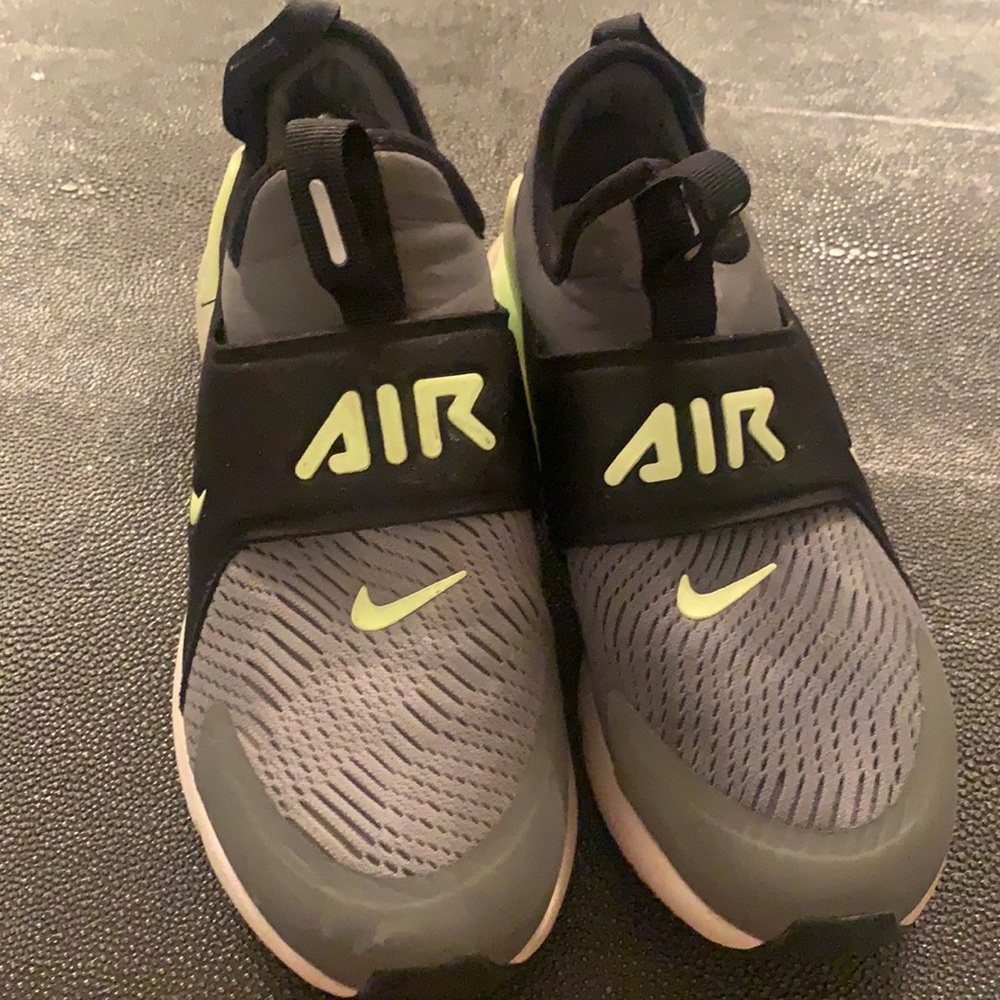 Nike Air Max 270